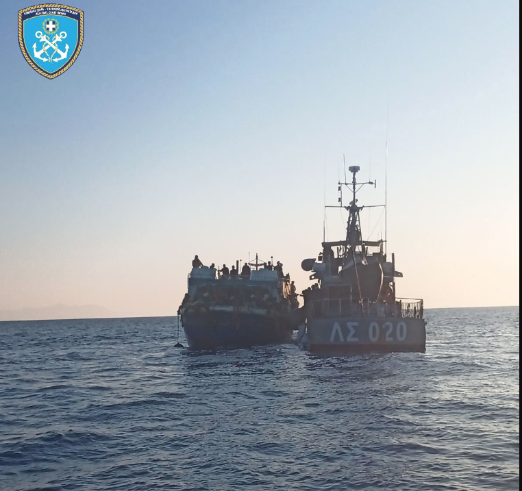 Λιμενικό: Διάσωση 274 μεταναστών νότια της Κρήτης – Συνελήφθησαν 3 διακινητές