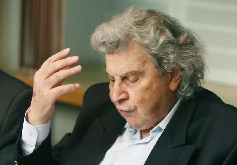 Για τα 100 χρόνια του Μίκη Θεοδωράκη: Του Μίκη της Οικουμένης που ύμνησε την Ελλάδα
