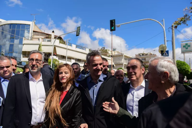 μητσοτακης μπραχαμι