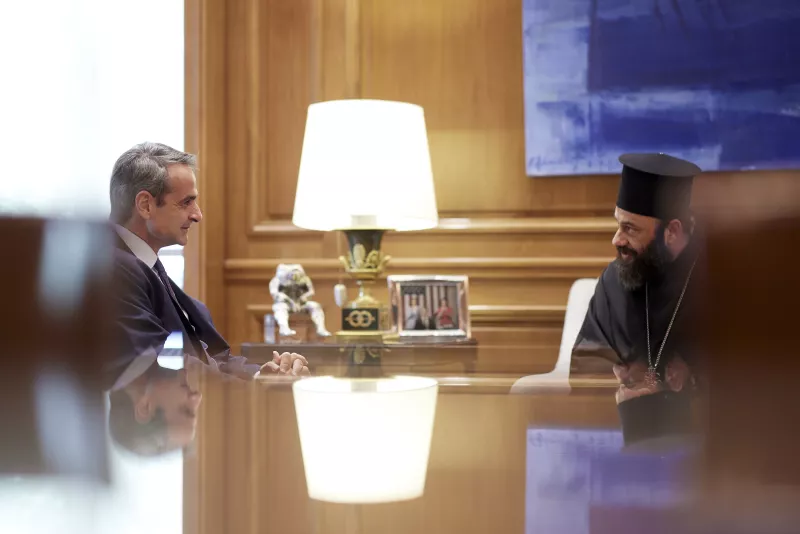 Ο Μητσοτάκης με τον μητροπολίτη Νέας Ζηλανδίας 