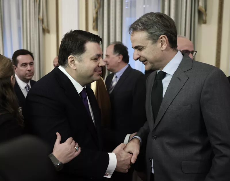 διπλωματες 