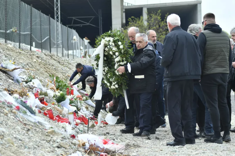 μνημόσυνο Τέμπη 