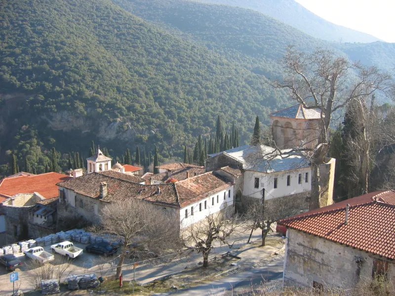 μονη