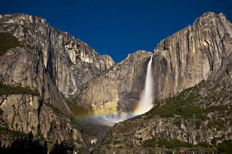 moonbow
