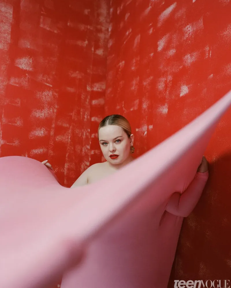 Η Nicola Coughlan
