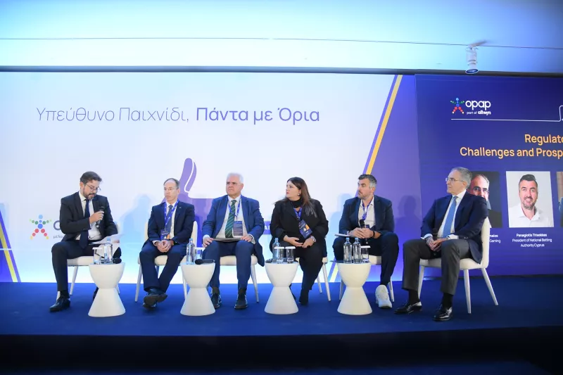 Νίκος Χρυσικόπουλος, Γιώργος Μαυρωτάς, Γιώργος Γιαννόπουλος, Ευτυχία Γεωργουλοπούλου, Παναγιώτης Τρισόκκας και Αντώνης Βαρθολομαίος στο πάνελ με θεματική «Αρχές και Εποπτεία- Προκλήσεις και προοπτικές στο Υπεύθυνο Παιχνίδι»