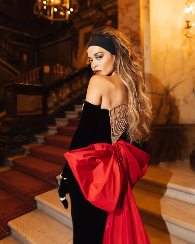 Η Rita Ora
