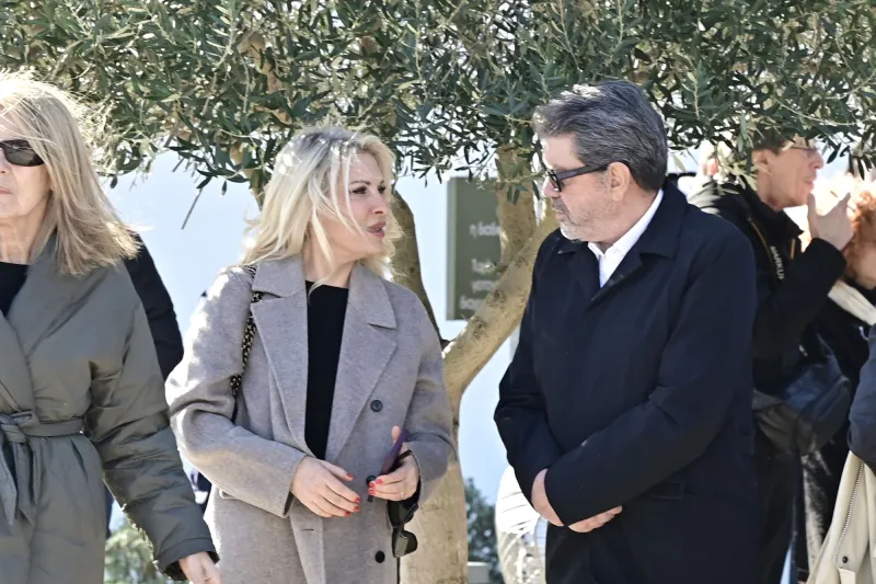 khdeia papadakis