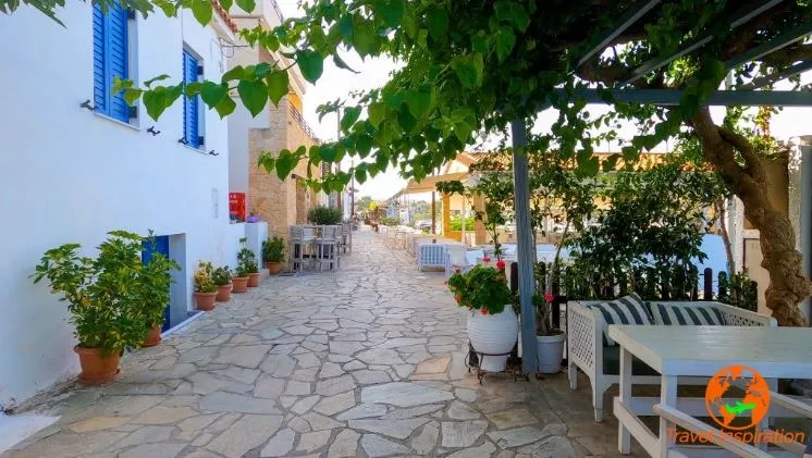 Η γραφική Πέρδικα στην Αίγινα 
