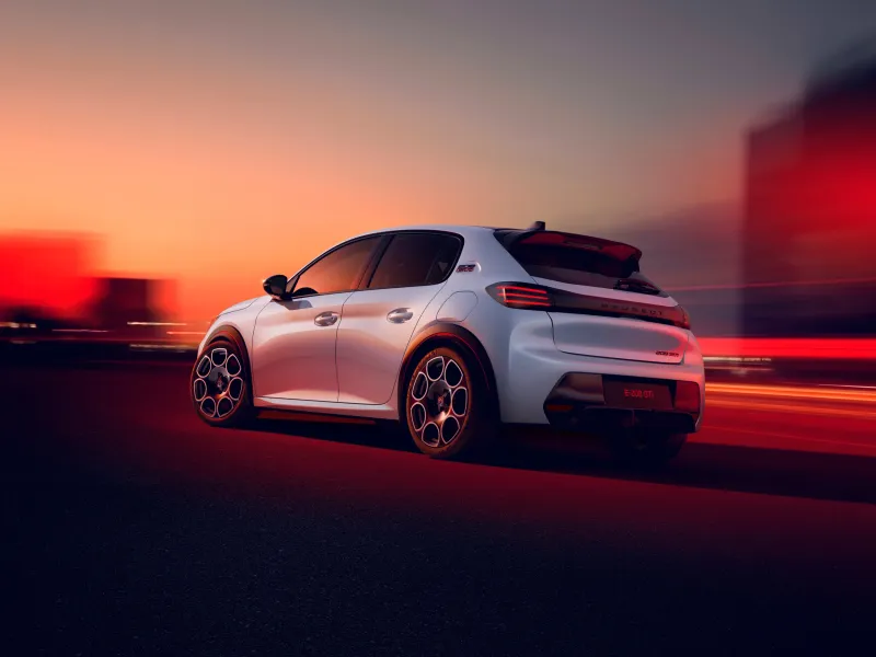 peugeot e208