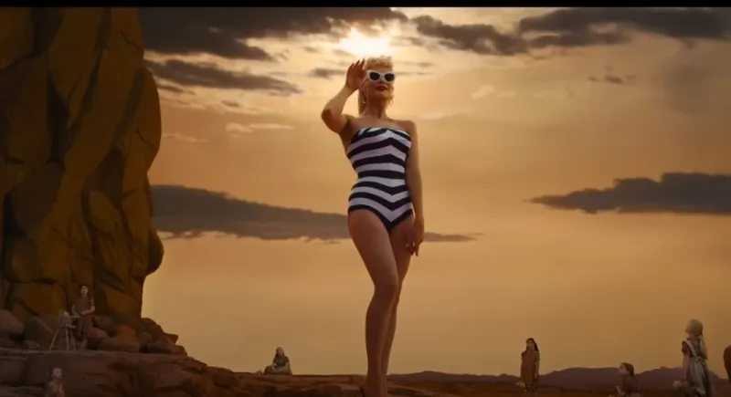 Όλα τα κρυμμένα μηνύματα στην «Barbie»: Από αναφορές σε κούκλες της Mattel μέχρι τα Birkenstock