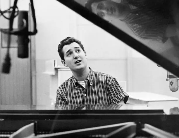 Νιλ Σεντάκα