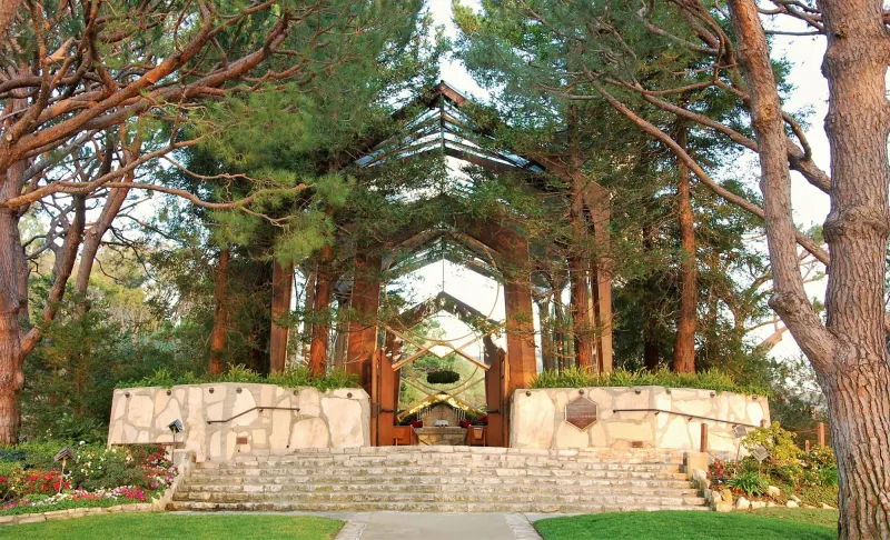 Wayfarers Chapel