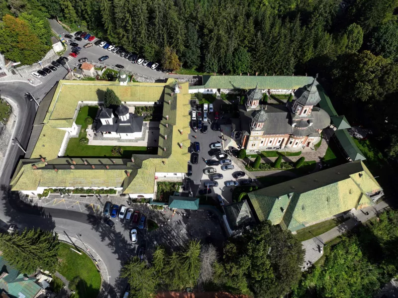 σιναια μοναστηρι 