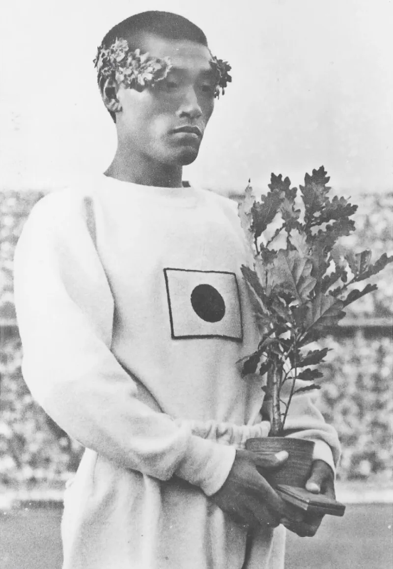 By Japanese / German press at the 1936 Summer Olympics in Berlin - Der Spiegel - Der traurigste aller Olympiasieger, Public Domain, https://commons.wikimedia.org/w/index.php?curid=138581614