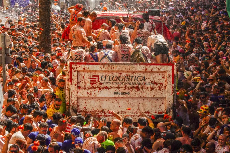 «La Tomatina», το διάσημο φεστιβάλ στην Ισπανία