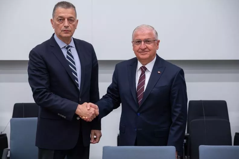 Στεφανής