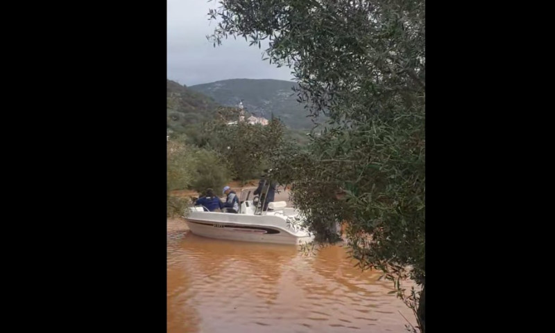 Με ταχύπλοο στον κάμπο των Περατάτων (Πηγή:kefaloniapress)