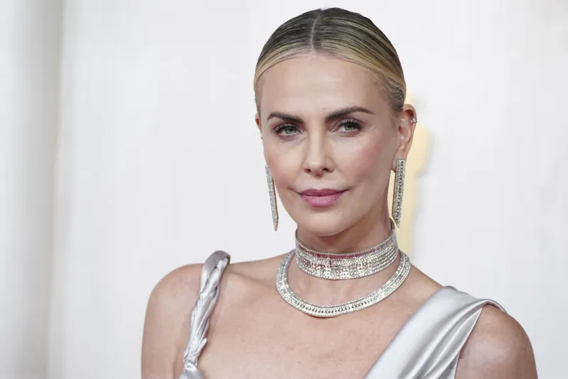 Σαρλίζ Θερόν