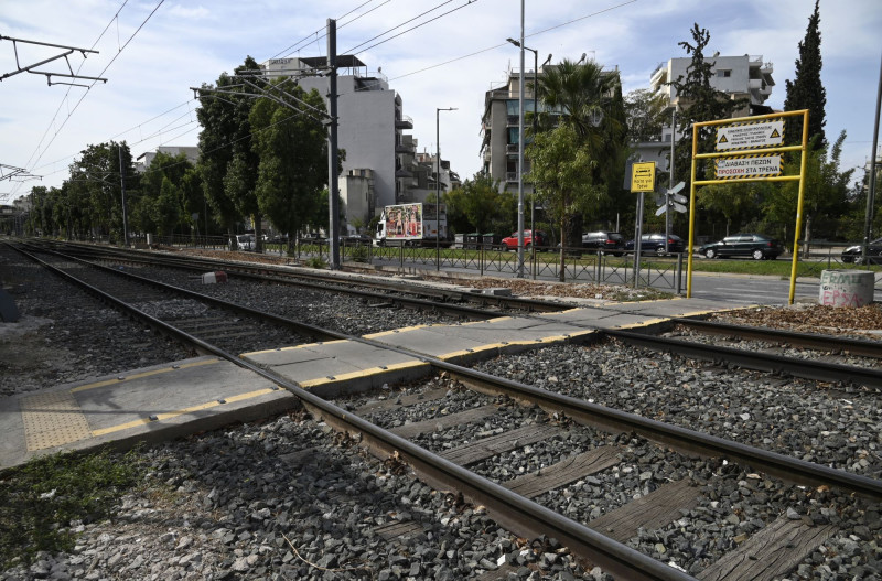 τρενο διαβαση μεταξουργειο