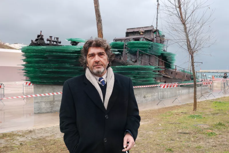 Κώστας Βαρώτσος