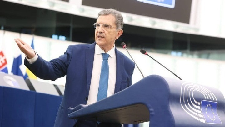Αυτιάς