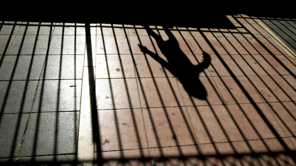 Ανήλικο παιδί βρέθηκε να κλαίει αβοήθητο σε δρόμο της Τούμπας - Συνελήφθη η μητέρα