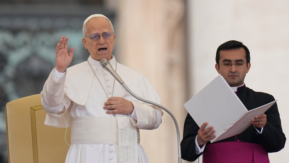 Πάπας Λέων ΙΔ: Να σταματήσει ο τρομερός θόρυβος που προκαλούν οι βόμβες και τα όπλα