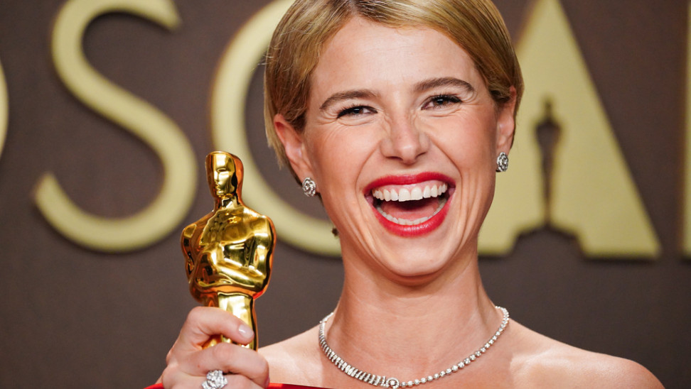 Όσκαρ 2026: Ποια είναι η Τζέσι Μπάκλεϊ που κέρδισε το Όσκαρ Α’ Γυναικείου Ρόλου για το «Hamnet»