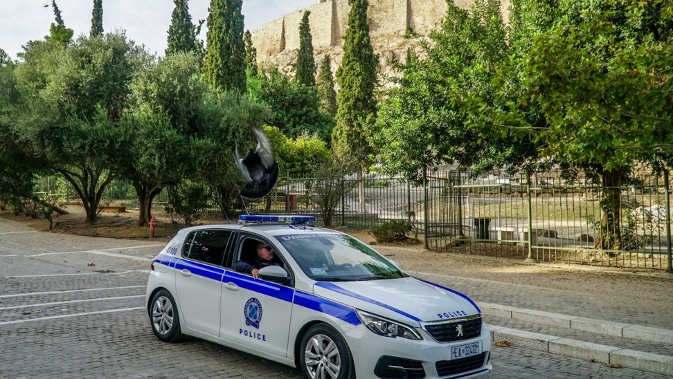 Επίθεση με μαχαίρι στην Ακρόπολη - Δύο Αμερικανοί τουρίστες τραυματίες
