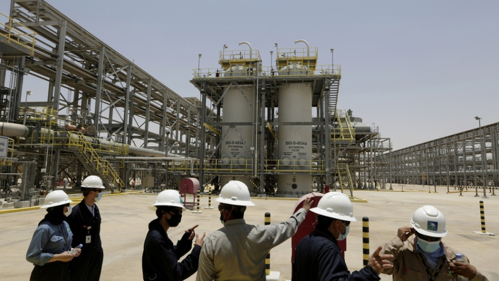«Ανάσα» για τα ευρωπαϊκά διυλιστήρια: Η Saudi Aramco επαναφέρει τις προμήθειες πετρελαίου
