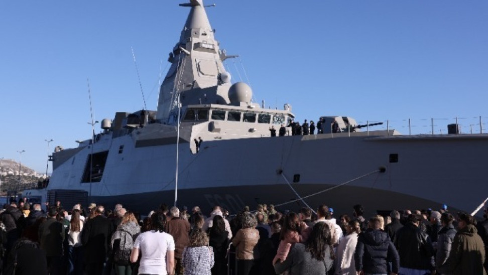 Θεσσαλονίκη: Έδεσε στο λιμάνι η φρεγάτα «Κίμων» - Πότε ανοίγει για το κοινό