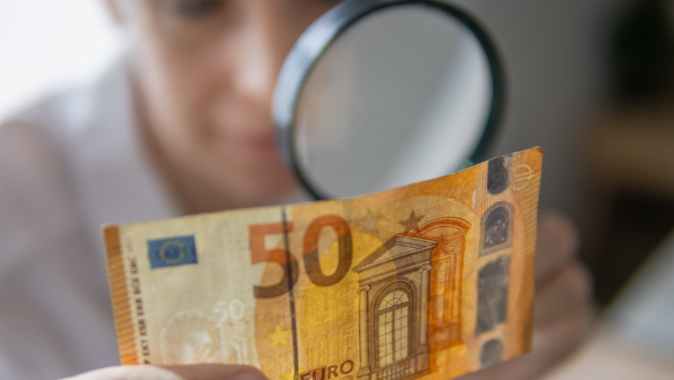 Αλεξανδρούπολη: Συνελήφθη άνδρας με 54 πλαστά χαρτονομίσματα των 50 ευρώ