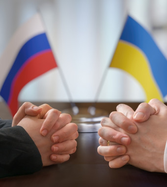 Negotiation between Ruassia and Ukraine