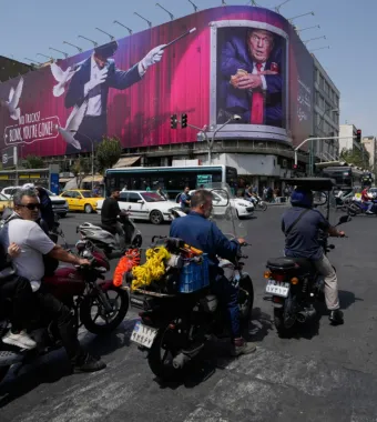 Τραμπ: «Οικονομική Ημέρα Απόβασης» για το Ιράν