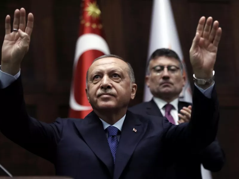 Ανατροπή: Ο Ερντογάν δηλώνει ότι η ασφαλής ζώνη περιλαμβάνει Κομπάνι και Μανμπίτζ