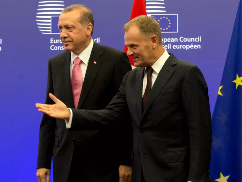 Απειλές Ερντογάν σε Ευρώπη: Θα σας στείλουμε 3,6 εκατ πρόσφυγες