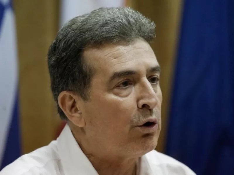 Σύσκεψη υπό τον Μιχάλη Χρυσοχοΐδη για το μεταναστευτικό–προσφυγικό