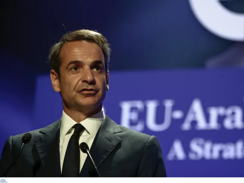 Μητσοτάκης: Δεχόμαστε ασύμμετρες ροές προσφύγων - Απάντηση σε Τσαβούσογλου (vid)