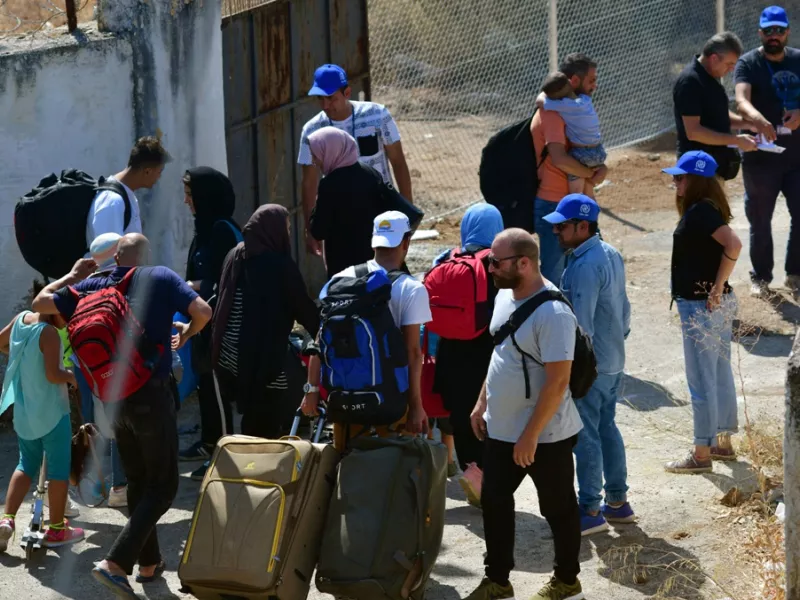 Έρευνα: Τι πιστεύουν οι Έλληνες για το μεταναστευτικό - προσφυγικό
