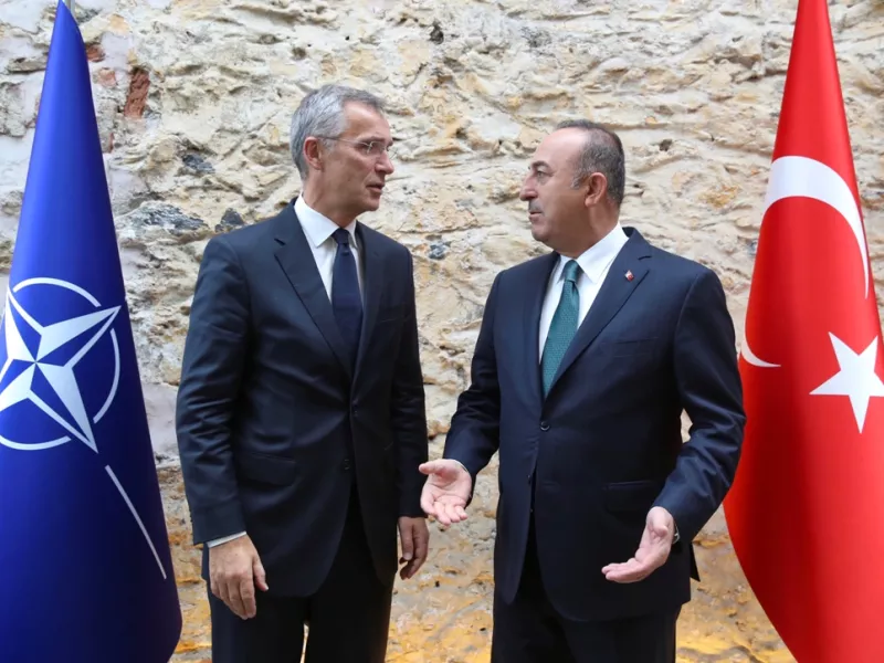 Στόλτενμπεργκ σε Τσαβούσογλου: Σοβαρές οι ανησυχίες του ΝΑΤΟ