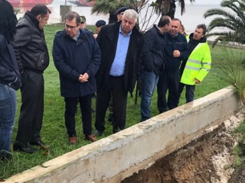 Δήμαρχος Θάσου στον ΣΚΑΙ: Τεράστιες ζημιές σε λιμάνια, δρόμους και υποδομές από την κακοκαιρία