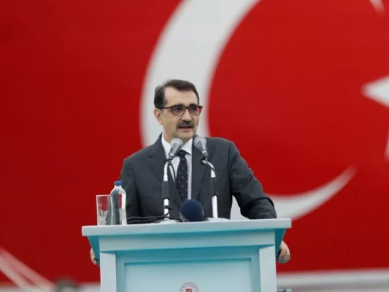 Ντονμέζ: Θα μπορούσαν να διευρυνθούν οι γεωτρήσεις στην ανατολική Μεσόγειο