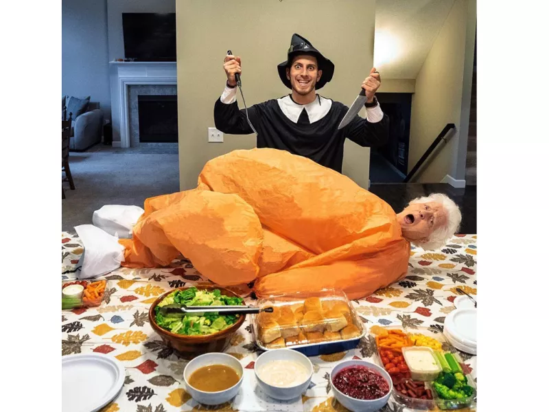 Η 93χρονη γιαγιά και ο εγγονός που έγιναν viral για τα αστεία βιντεάκια τους (φώτο - video)