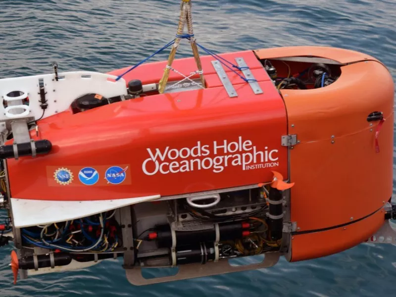 Παγκόσμια πρωτιά στη Σαντορίνη: Ρομπότ πήρε δείγμα από υποθαλάσσιο ηφαίστειο (vid)