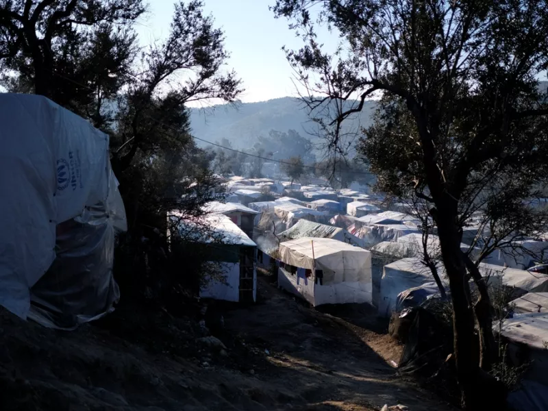 Τις επόμενες εβδομάδες το νομοσχέδιο για το άσυλο - Προσληψη 500 δικηγόρων