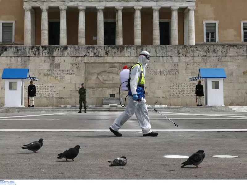  Εθελοντές για τους ευάλωτους,  λύση κοινωνικής ευθύνης