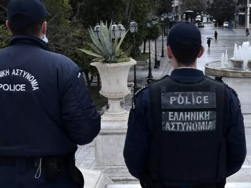 Κορωνοϊός: Θετικός στον ιό αστυνομικός στο Χαλάνδρι - Σε καραντίνα 15 συνάδελφοί του