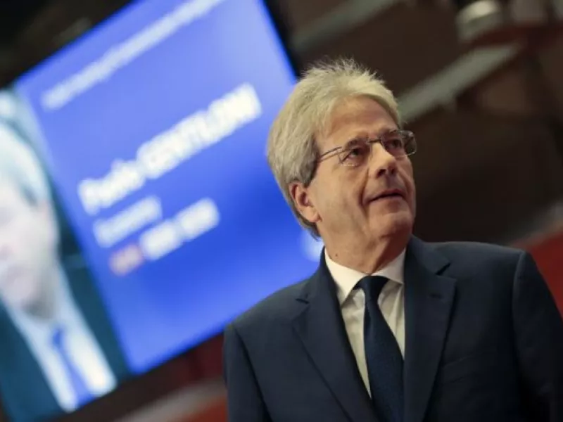 Τζεντιλόνι: Πλήρες εμπάργκο στο ρωσικό πετρέλαιο εντός 9 μηνών – Η απόφαση θα πλήξει και την ΕΕ