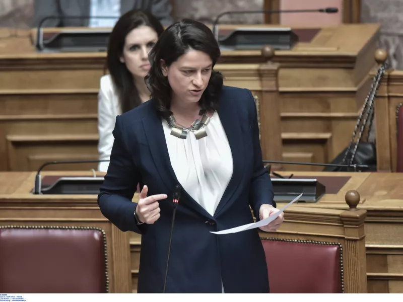 Νομοσχέδιο για αναβάθμιση σχολικής εκπαίδευσης - Απάντηση Κεραμέως στον Τσίπρα